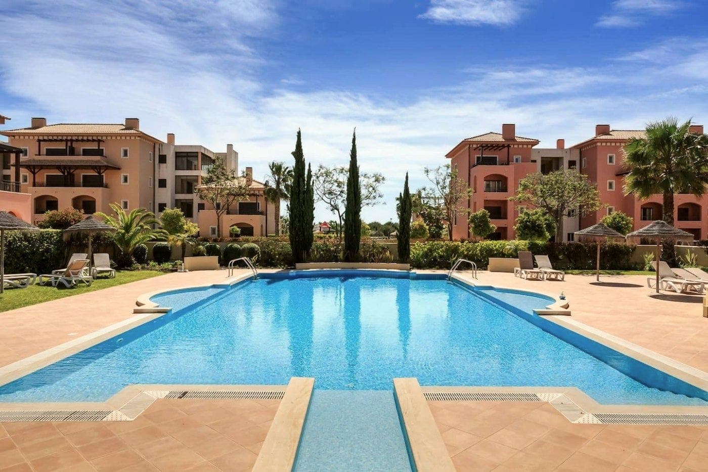Pestana villa with pool and terrace